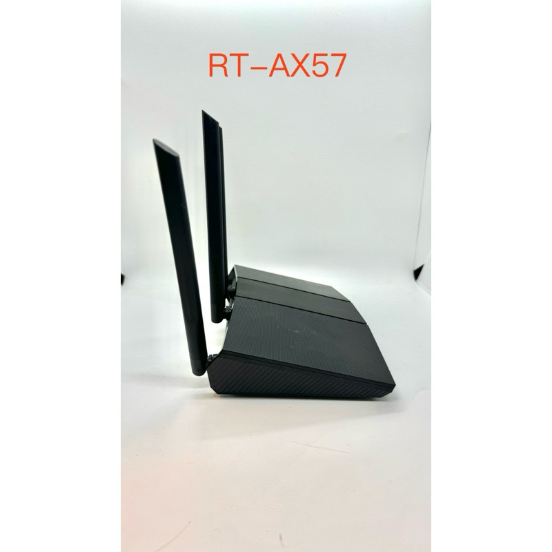 ASUS RT-AX57 右側實拍
